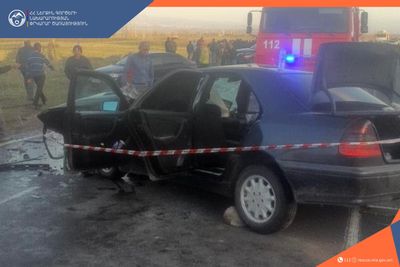 Արտաշավան բնակավայրի մոտակայքում բախվել են ավտոմեքենաներ