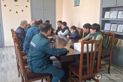 Գեղարքունիքի մարզային փրկարարական վարչությունում դպրոցականները ծանոթացան ԱԹՍ-ների կիրառմանը փրկարարական ոլորտում