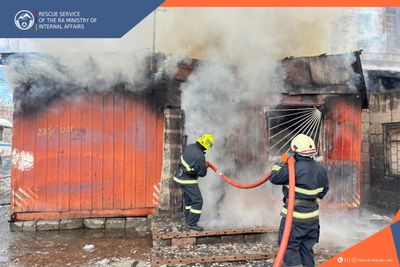 Small house was burnt: the fire was prevented from spreading to the two-storey building adjacent to it