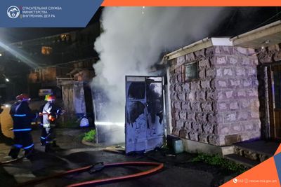 Пожар в гараже: есть пострадавший