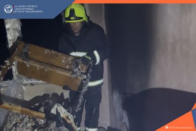 Հրդեհ շենքի տանիքում